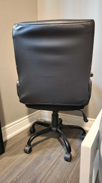 LEATHER OFFICE CHAIR NEED GONE ASAP