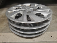 Wheels cover 15", 4 pieces, 5 bolts