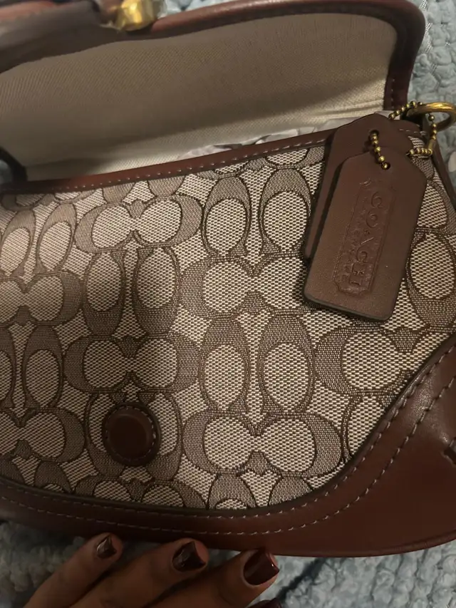 Coach Soho Flap Limited Re-Edition 2006 Bag in Bags & Luggage in Richmond - Image 6