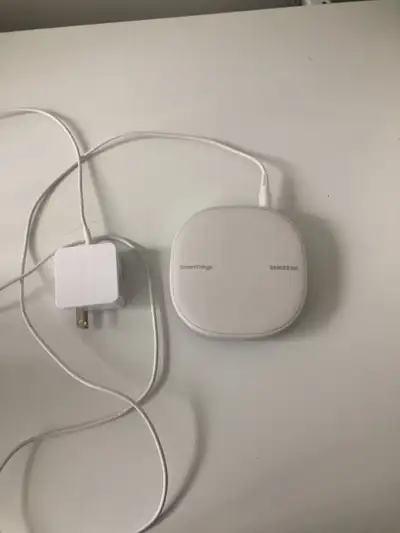 1 Used Samsung SmartThings WiFi 5-GHz 802.11AC Wireless Router for $65 or best offer Local pick up