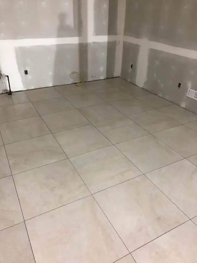 Tile installer541162288154552321
