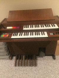 $75 · Electric Organs & key board with banch in good working or