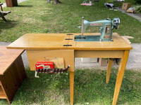 Old style sewing machine 