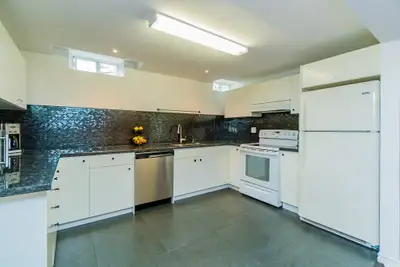 One room in shared basement apartment available for rent. Close to Adonis, the bus stop, and UofT Mi...