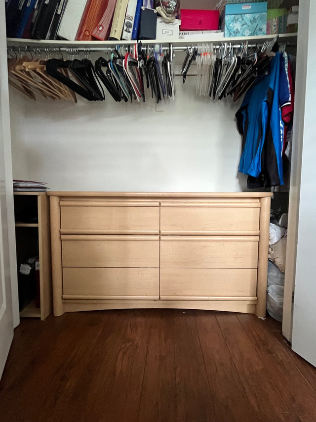 furniture set in Dressers & Wardrobes in Mississauga / Peel Region - Image 2