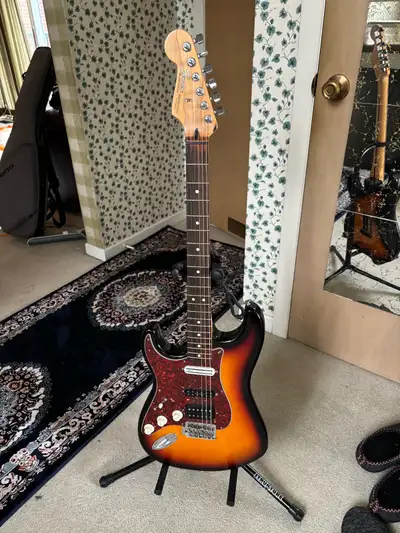 In excellent condition, everything works great with no issues. Pickups have been modified. DiMarzio...