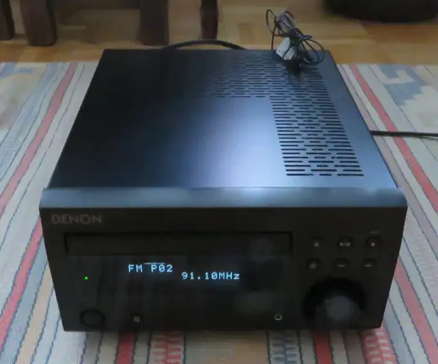 DENON RCD-M41 & 2 SC-41 SPEAKERS HOME AUDIO HIFI SYSTEM MINT in Stereo Systems & Home Theatre in City of Toronto - Image 4