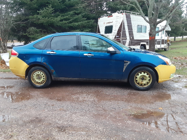 2008 ford focus in Cars & Trucks in Charlottetown - Image 2