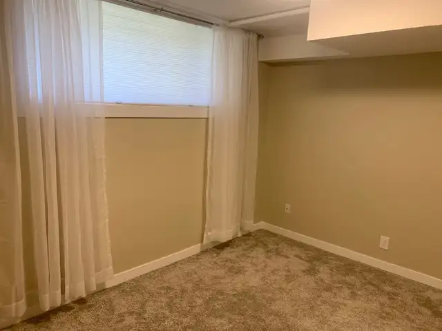 1200Sq ft 2 bedroom  Utilities included in Long Term Rentals in Kamloops - Image 8