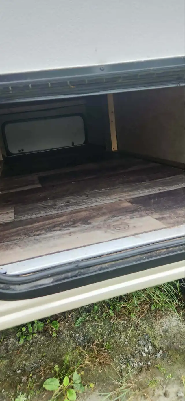2018 Viking Travel Trailer in Travel Trailers & Campers in Bridgewater - Image 6