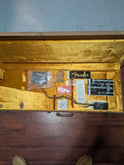 Fender guitar case , View more