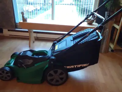 Tondeuse Électrique 17" Certified LawnMower, View more