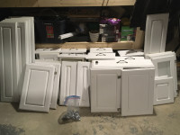 Kitchen Cabinet Doors and Drawers