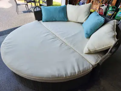 Patio or Deck lounger, View more