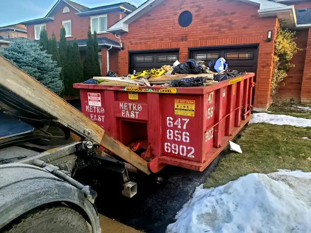 RENT BINS FOR GARBAGE, JUNK, TRASH, RENOVATION & WASTE REMOVAL!!62863224813187122