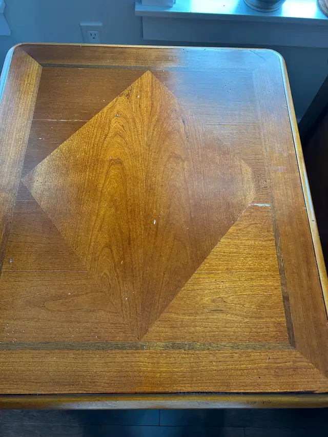 Solid wood end tables (set of 2) in Other Tables in Dartmouth - Image 5