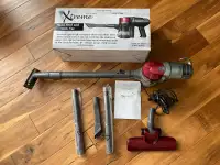 IQ Extreme Hand held vacuum