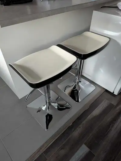 Tabourets de bar  (2), View more