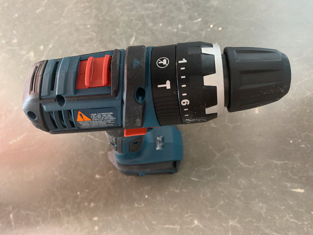 Bosch | DDS181AB 18V Compact Tough 1/2 In. Drill/Driver in Power Tools in Calgary - Image 3