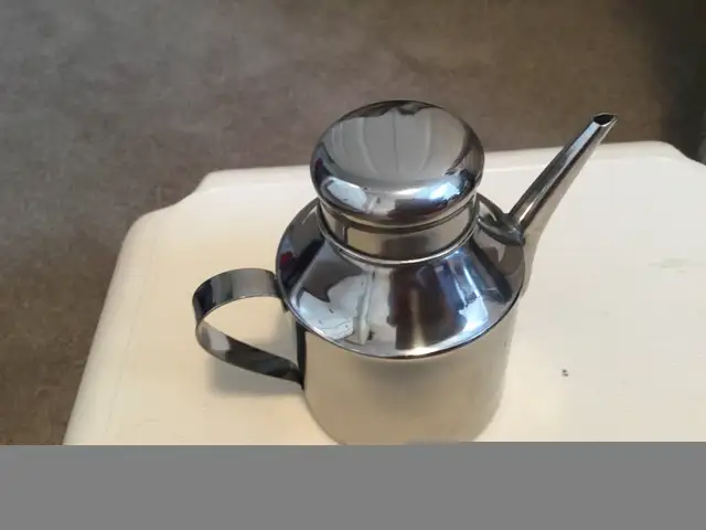 Stainless Steel Oil Dispensers Soy Sauce Bottle in Other in City of Toronto - Image 6