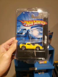 2007 Hot wheels MYSTERY CAR MODELS Chevy Corvette C6 yellow