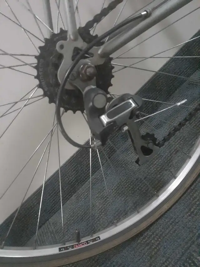 Raleigh Grand Prix Bike in Road in Kingston - Image 3