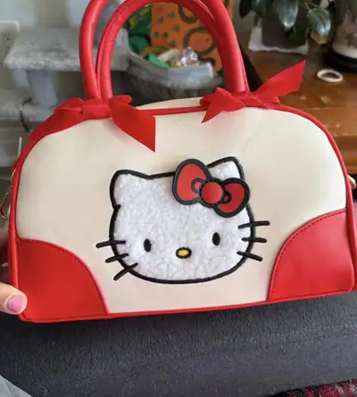 Hello Kitty Purse, View more