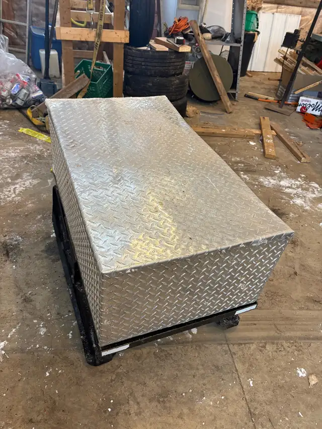 best ice tow behind sled  in Other in Ottawa - Image 3