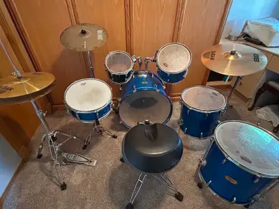 6-piece Pearl Export drum kit, View more