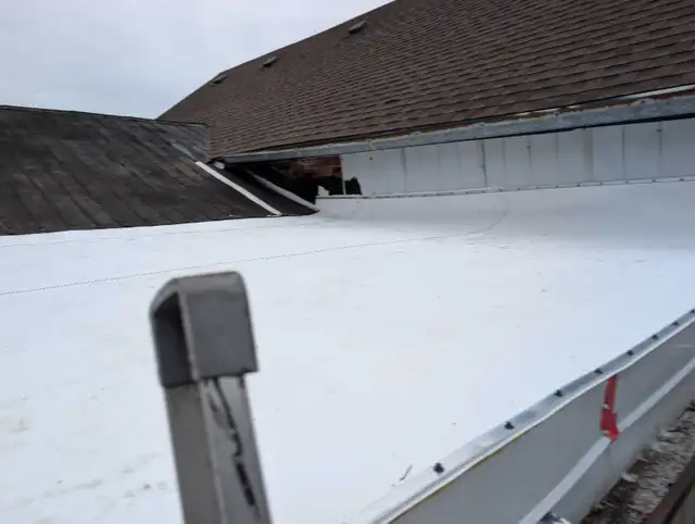 KING FLAT ROOFING577858303983636487