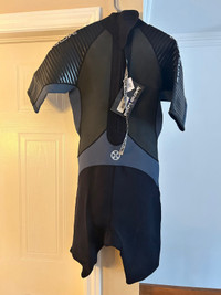 Combinaison neuve sports nautique Bodyglove wetsuits