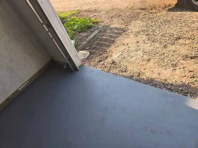 concrete refinish. 418455264083333122
