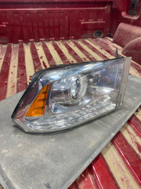 2016-2019 Right Dodge Truck Headlight 
