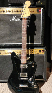 Fender Jaguar HH Blacktop 