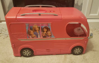 Barbie pop up camper and accessories 