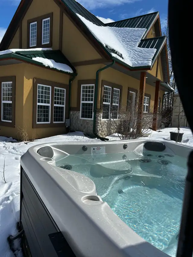 Fowler Lake Cottage Rentals in Saskatchewan in Canada - Image 4