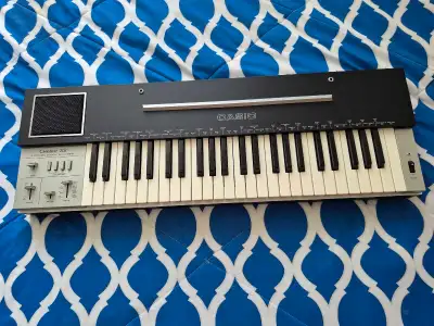 Casiotone 202 Synthesizer Keyboard/Piano Mint !, View more