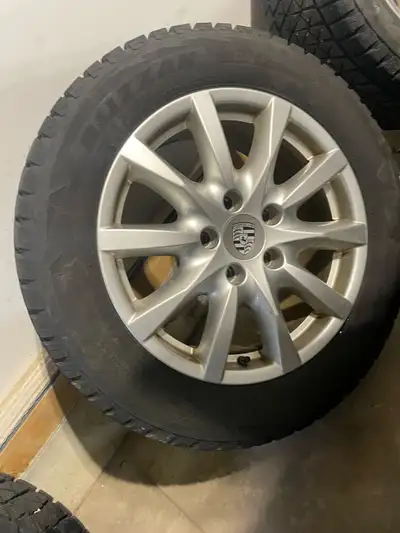 Porsche Cayenne S Winter Tires and Rims Set. bridgestone blizzak winter tires (255/55/R18) used for...