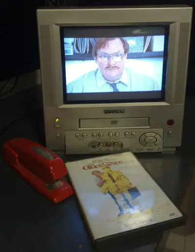 Citizen CRT DVD TV Combo CRT FLAT Rare TV Like New Condition Citizen CRT DVD TV Combo CRT FLAT Rare...