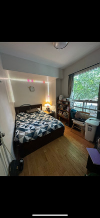 Private bedroom in downtown Toronto