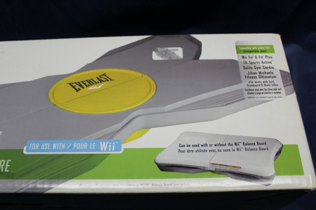 Nintendo Wii Fit Everlast Core Balance Trainer Wobble Board in Nintendo Wii in Calgary - Image 3