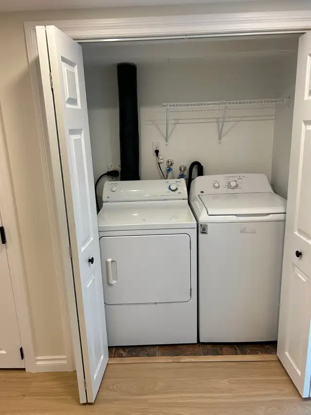 RENOVATED 2 BEDROOM NORTH END MAY 1 in Long Term Rentals in Peterborough - Image 9