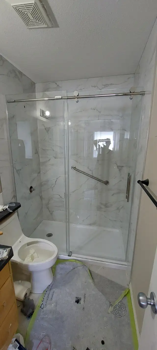 BATHROOM RENOVATION & TILE SERVICES582838706546954245