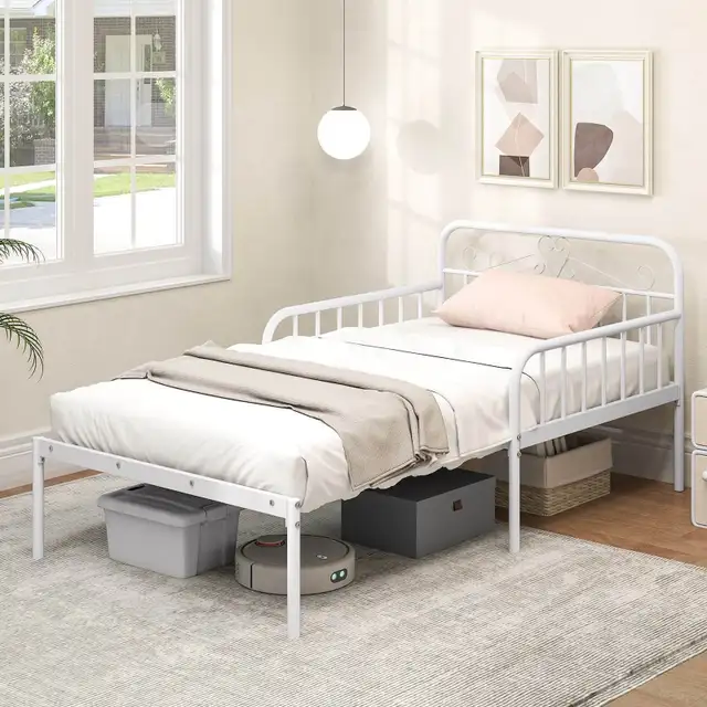 Metal Daybed Extendable Daybed to Twin Size Bed Heavy Duty Slats