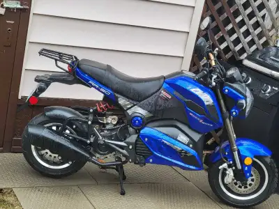 2022 scooter. Its full size so not for kids. Very fast bike and very low km 4000 runs great. You nee...