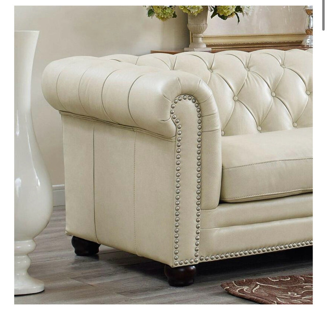 Cream tufted leather chesterfield sofa  in Couches & Futons in Winnipeg - Image 4