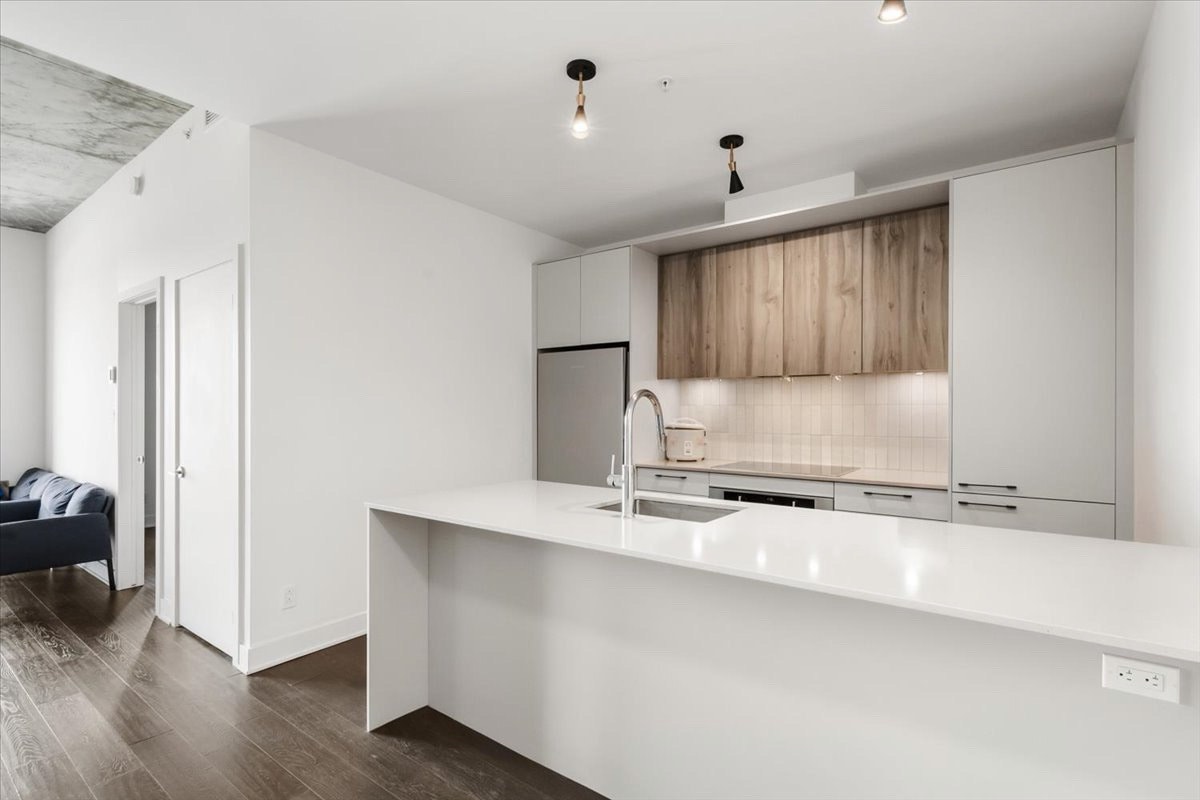 7227 Bd Newman — photo 1
