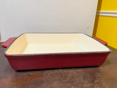 EUC Wolfgang Puck Red Enameled Cast Iron Lasagna Casserole Pan. Oven safe to 450° F, dimensions 9" x...