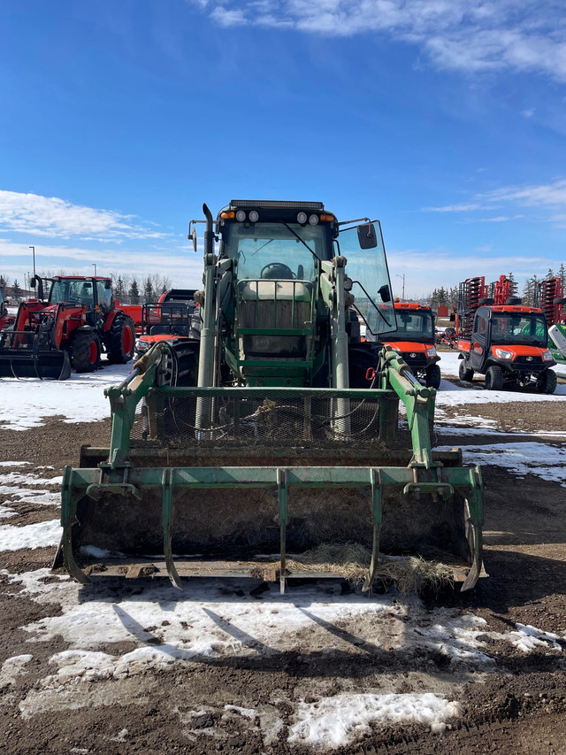 John Deere 7330 premium  in Farming Equipment in Brandon - Image 3