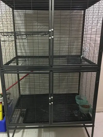 Pick up near Jarvis/Front Street No longer needed. Has been cleaned and disassembled for easier tran...